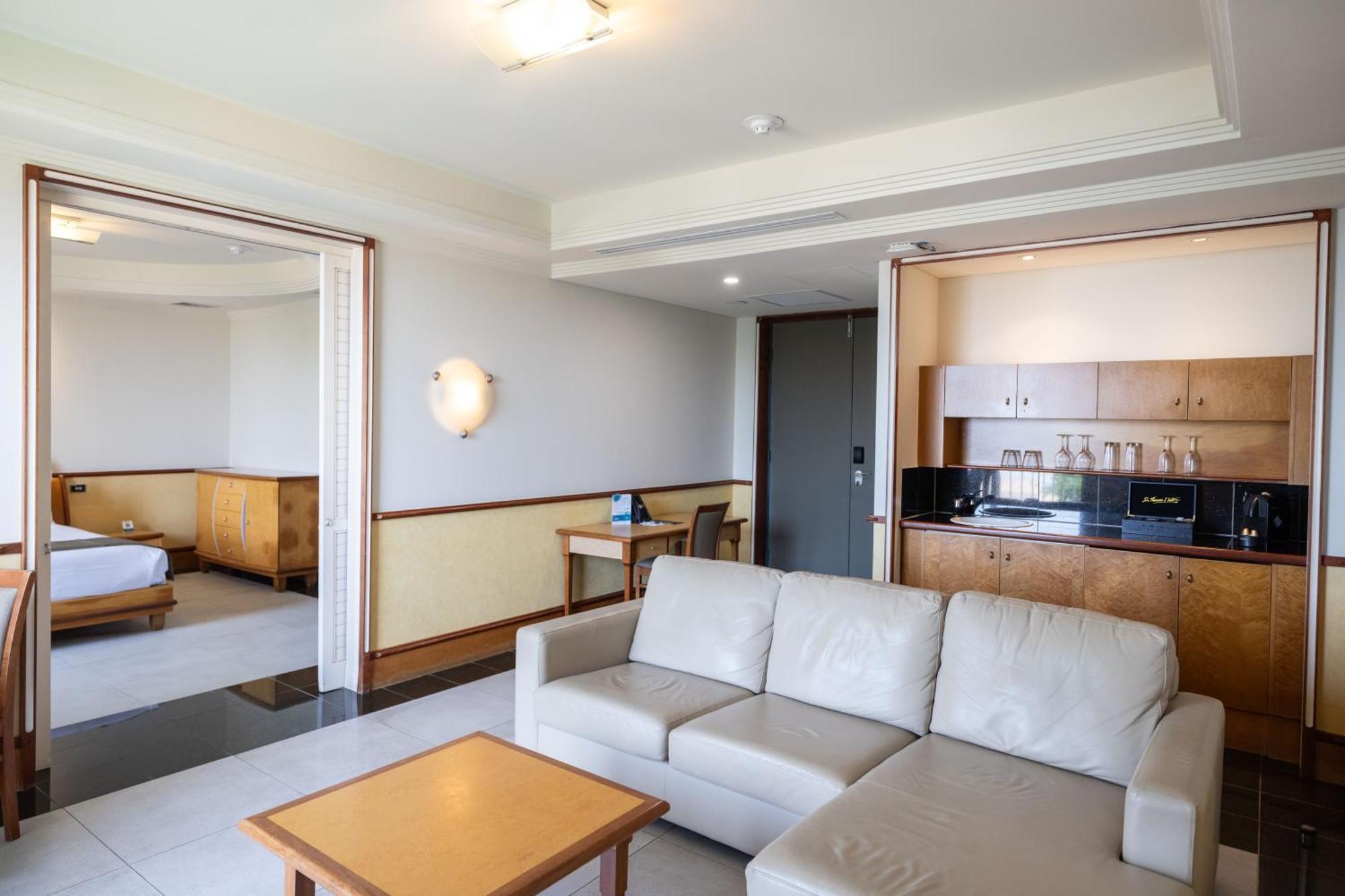 名迪海滩赌场及度假村 达尔文 外观 照片 A typical apartment at the hotel